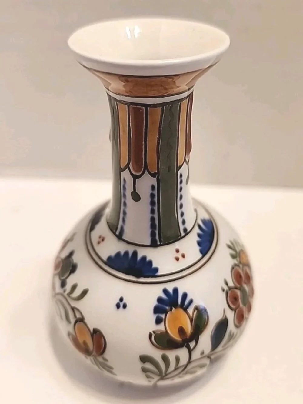 Royal Delft De Koninklijke Porceleyne Fles Vintage Petit Vase Signed Netherlands